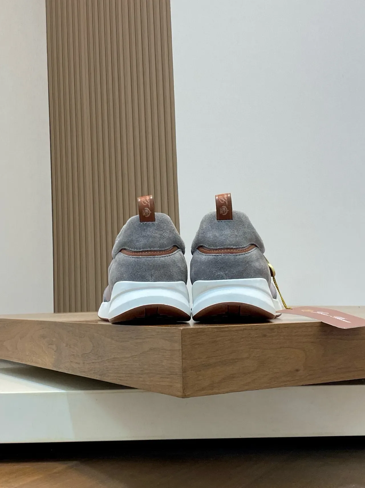 Loro Piana Tênis lifestyle de camurça cinza e nylon slip-on 8