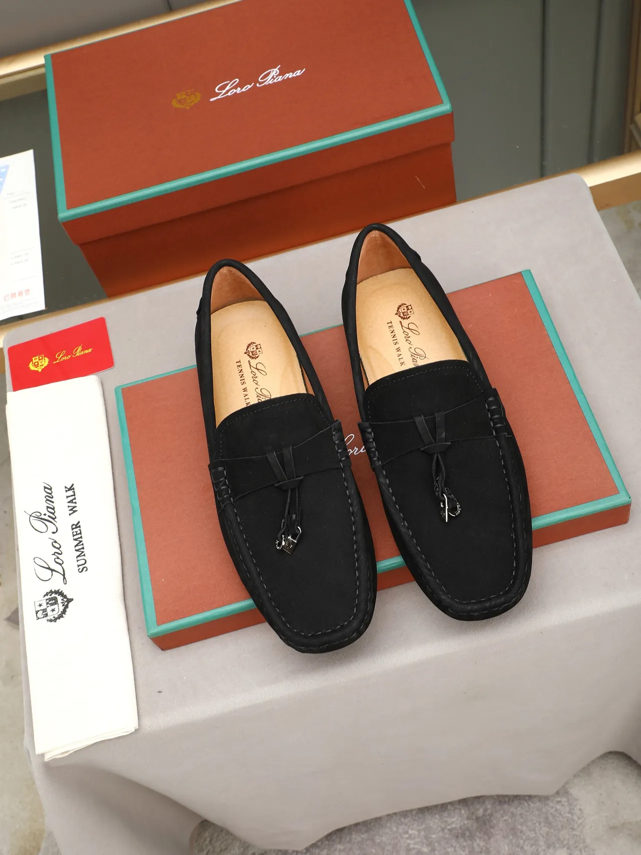 Loro Piana Summer Walk Mocassin daim noir à franges 2