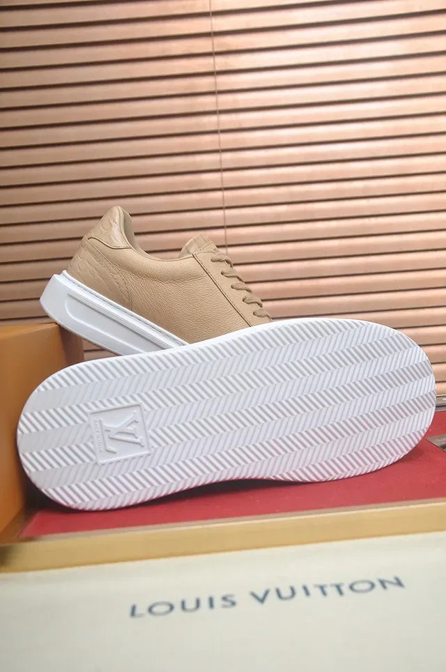 Louis Vuitton Beige White Embossed Leather Upper Flat Lacing System Lifestyle Sneakers 3
