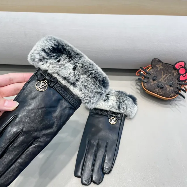 Louis Vuitton Luvas de couro com punho de pele cinza e preto 7