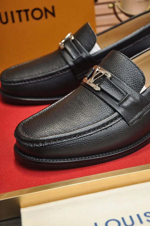 Louis Vuitton Black Pebbled Leather LV Buckle Loafers 2