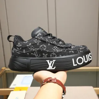 لويس فتون أحذية رياضية أسود أبيض Monogrammed Textile Upper Oversized Platform Sole Chunky