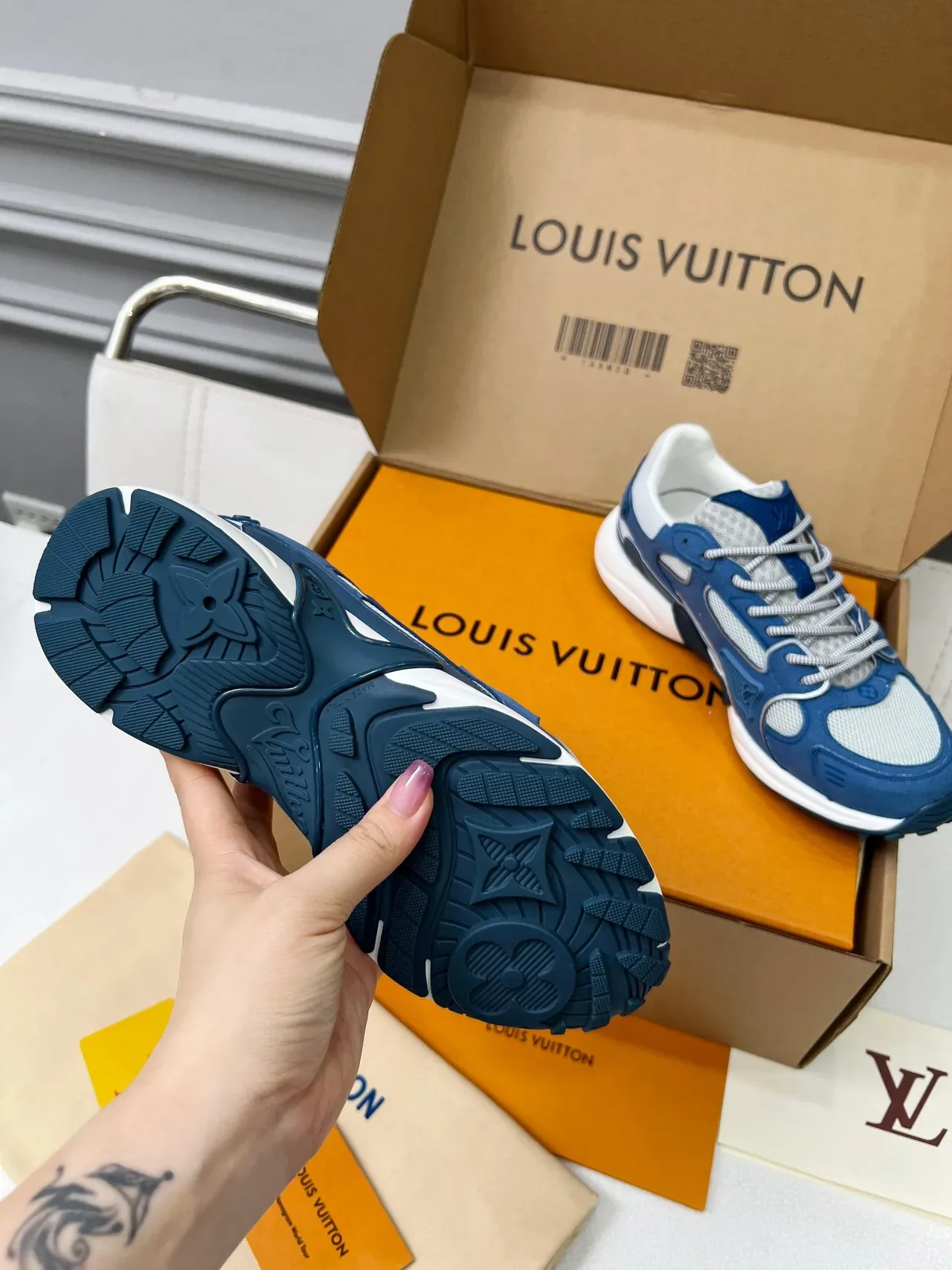 Louis Vuitton Blue Gray Layered Mesh And Suede Upper Sculpted White Midsole Lifestyle Sneakers 4