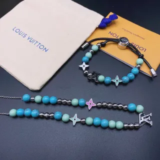 Louis Vuitton Pulsera con encanto de perlas azul plateadas Monogram-Star