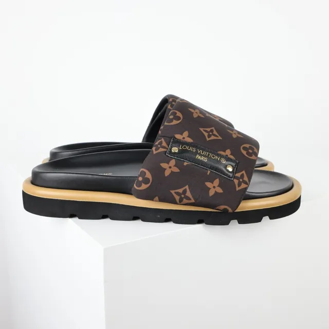 Louis Vuitton Brown Beige Monogram Canvas Strap Black Footbed Slippers 3
