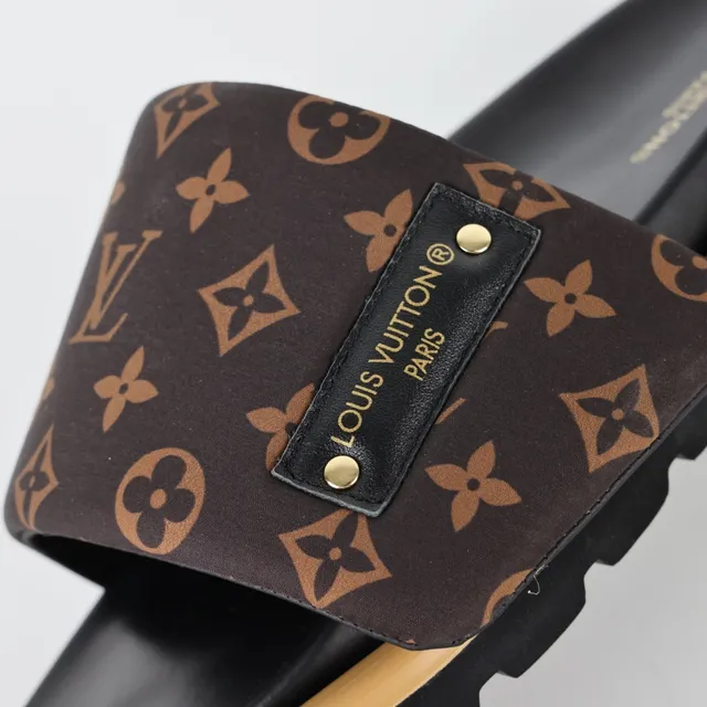 Louis Vuitton Brown Beige Monogram Canvas Strap Black Footbed Slippers 6