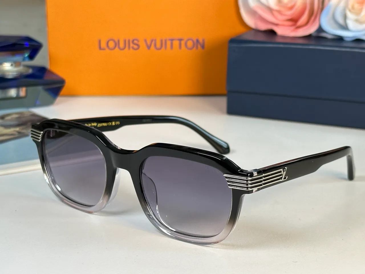Louis Vuitton Brown Black Rectangular Acetate Frames Triple-Bar Temple Accents Sunglasses 7