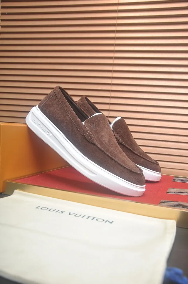 Louis Vuitton Brown White Suede Upper Moc-Toe Stitching Loafer 2