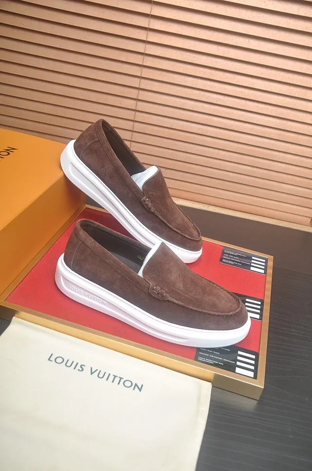 Louis Vuitton Brown White Suede Upper Moc-Toe Stitching Loafer 6