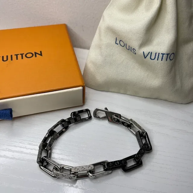 Louis Vuitton Chain Reaction Two-Tone Monogram Bracelet 5