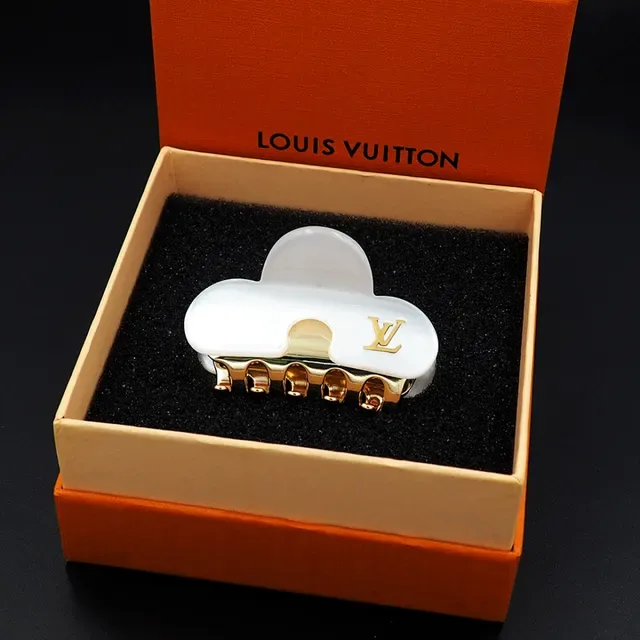 Louis Vuitton Cloud Clip White Gold Pearlescent Resin Crossbody Bag 3