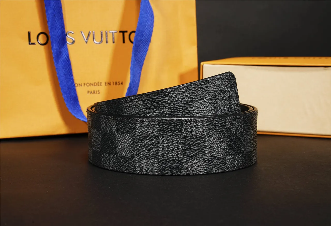 Louis Vuitton Damier Graphite Leather Belt 3