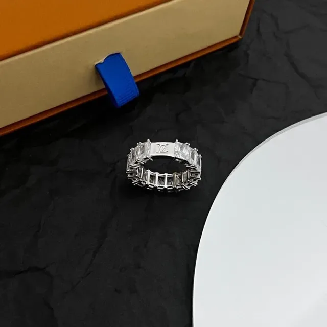Louis Vuitton Eternity Silver Transparent Band Baguette-Cut Stones Ring 7