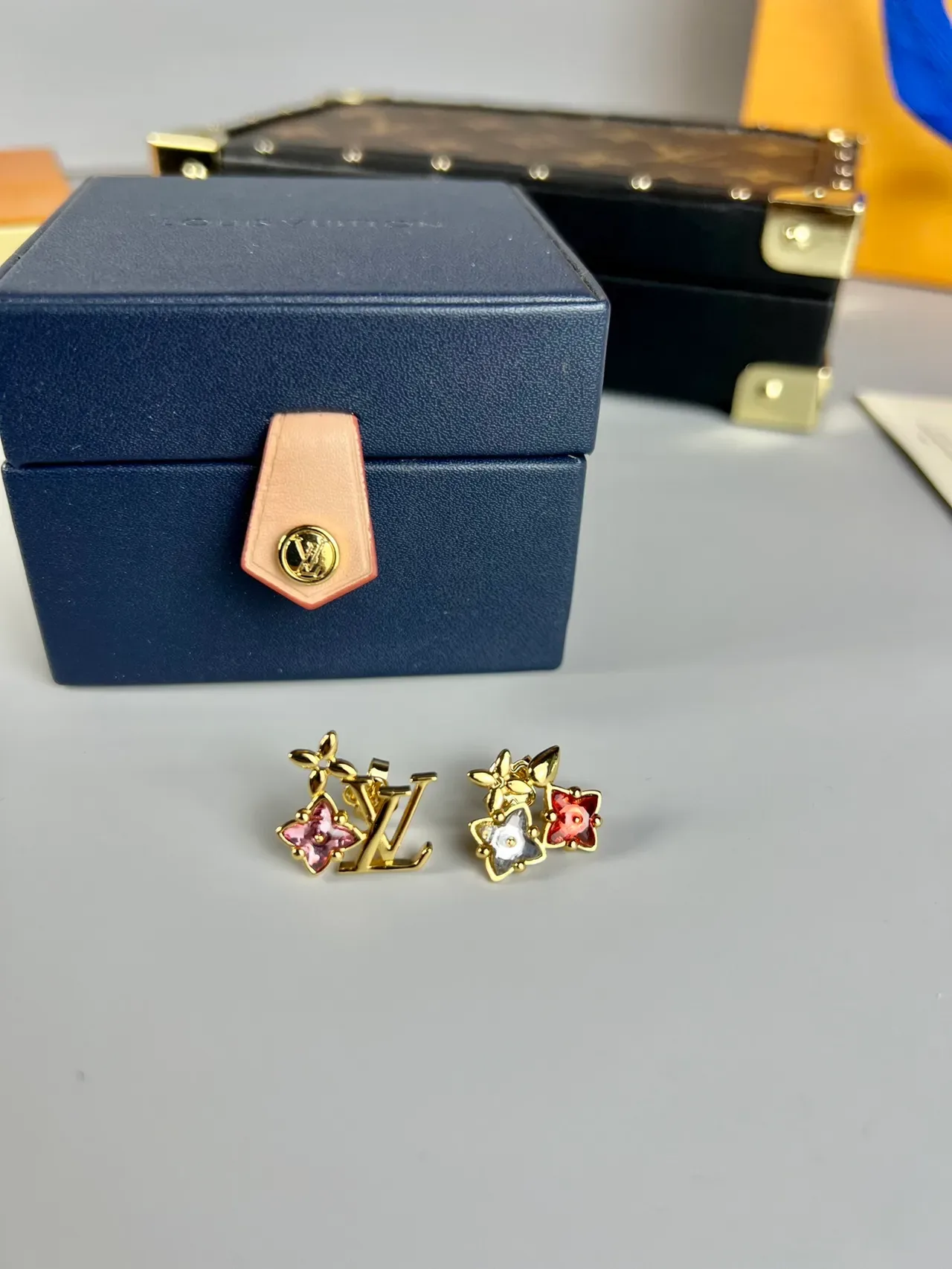 Louis Vuitton Flower Monogram Crystal Stud Earrings 7