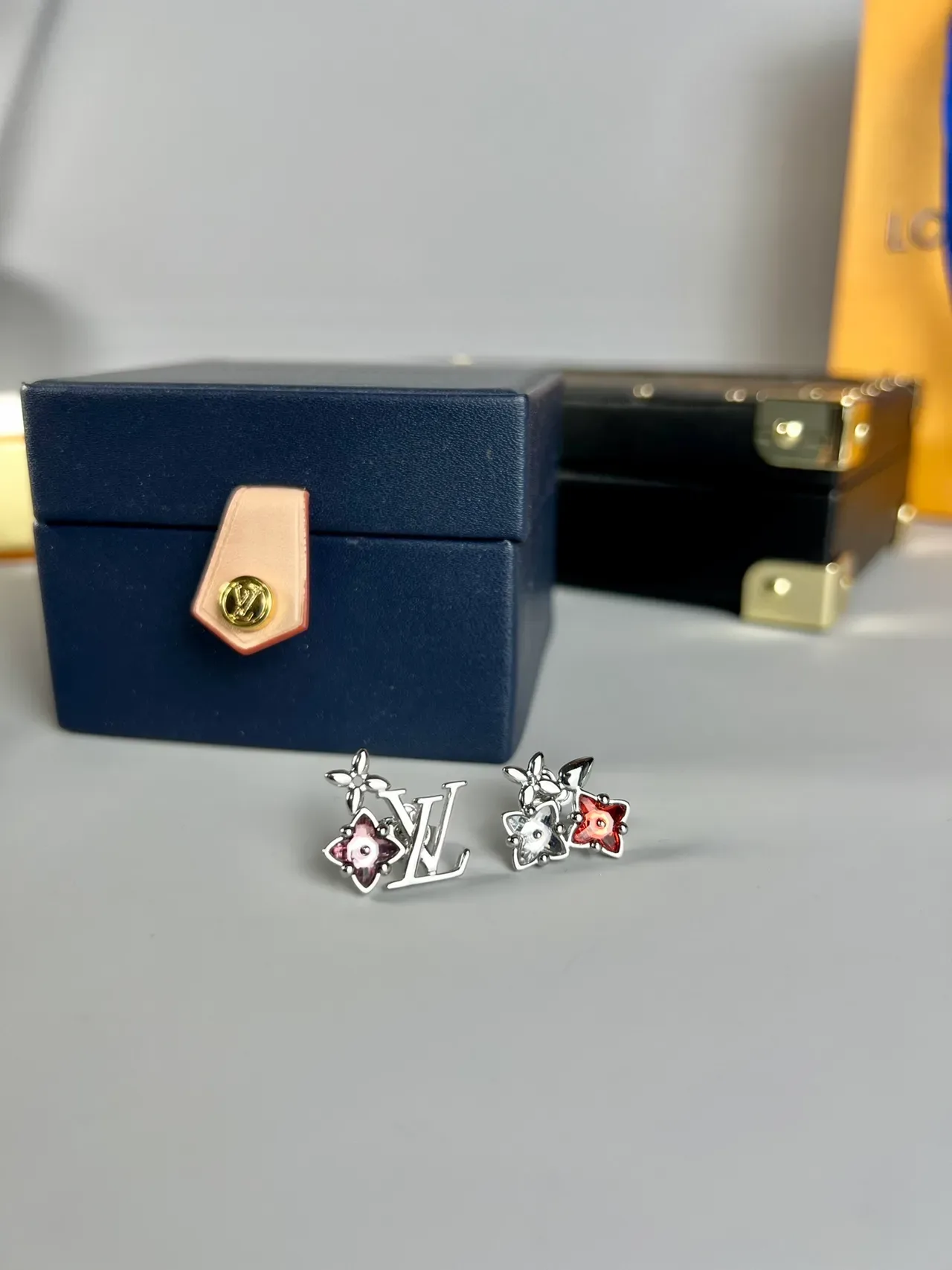 Louis Vuitton Flower Monogram Crystal Stud Earrings 9