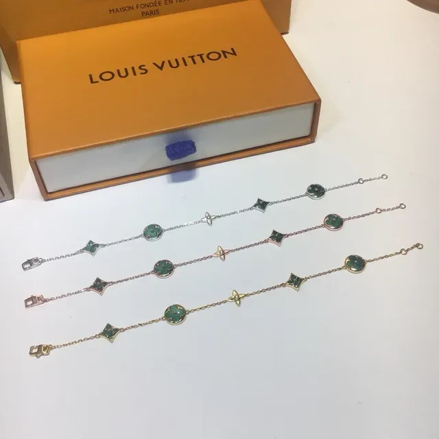 Louis Vuitton Flower & Star Green Malachite Charm Bracelet 4