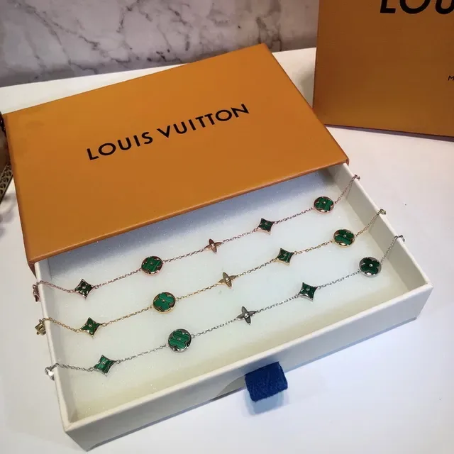 Louis Vuitton Flower & Star Green Malachite Charm Bracelet 17