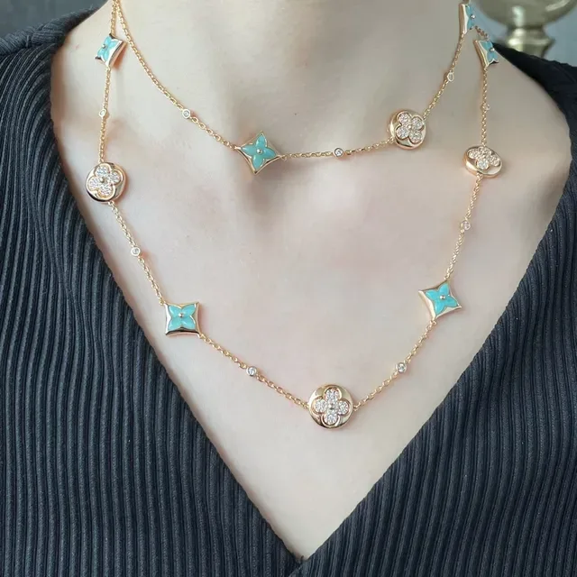 Louis Vuitton Gold Blue Chain Turquoise Enamel Quatrefoils Necklace 11