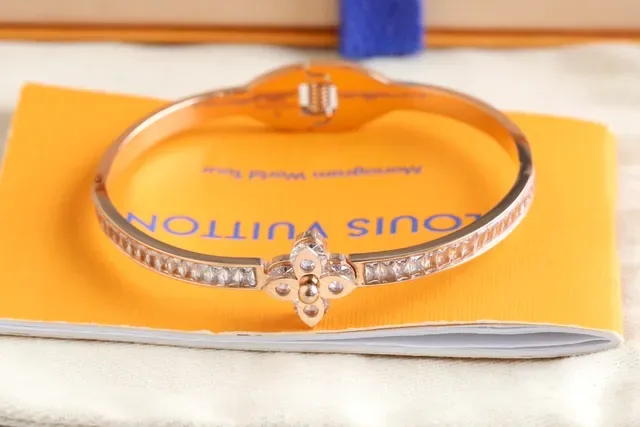 Louis Vuitton Gold Transparent Crystal-Pavé Bracelet 3