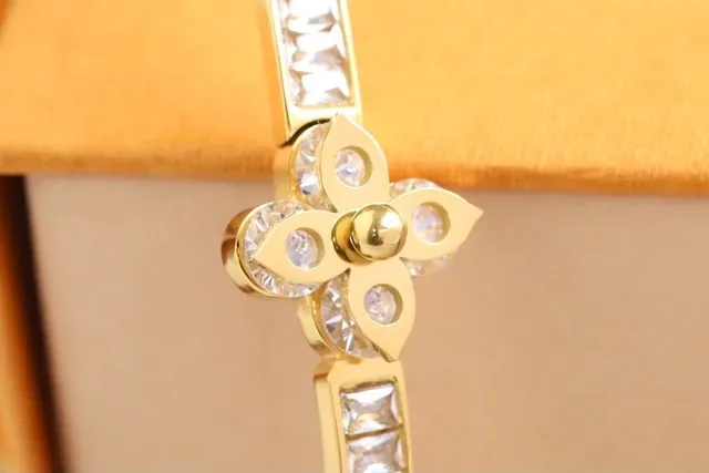 Louis Vuitton Gold Transparent Crystal-Pavé Bracelet 8