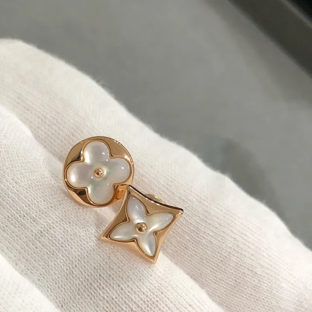 Louis Vuitton Gold White Four-Leaf Clover Motif Mother-of-Pearl Inlay Earrings 2
