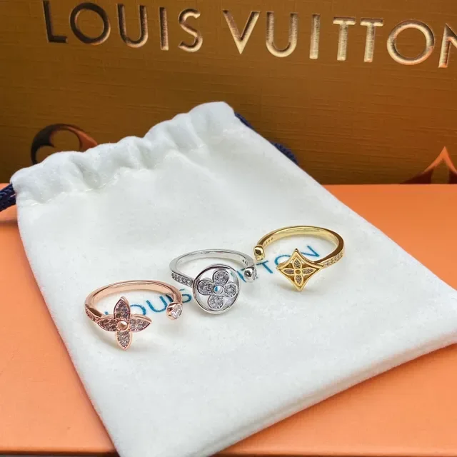 Louis Vuitton Gold White Open-Shank Quatrefoil Monogram Motif Ring 5