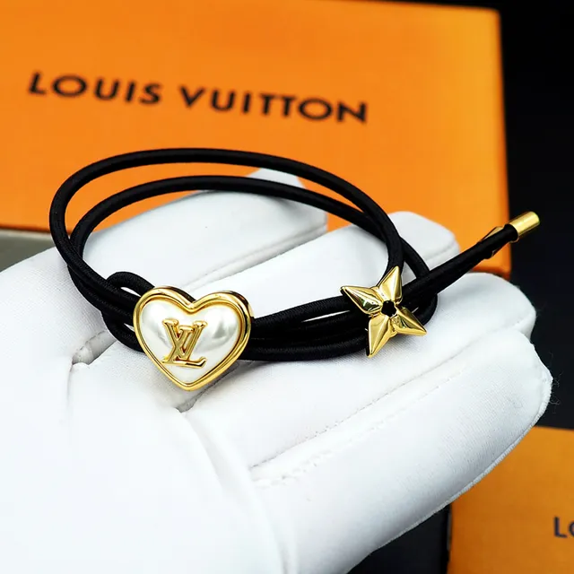 Louis Vuitton Heart and Flower Charm Black Elastic Bracelet 10