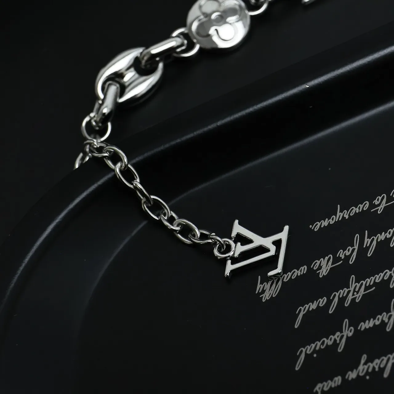 Louis Vuitton Iconic Chain Silver Metal Construction Necklace 7