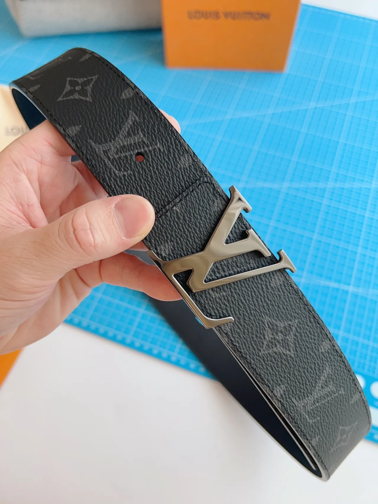 Louis Vuitton Initiales Reversible Monogram Leather Belt 7