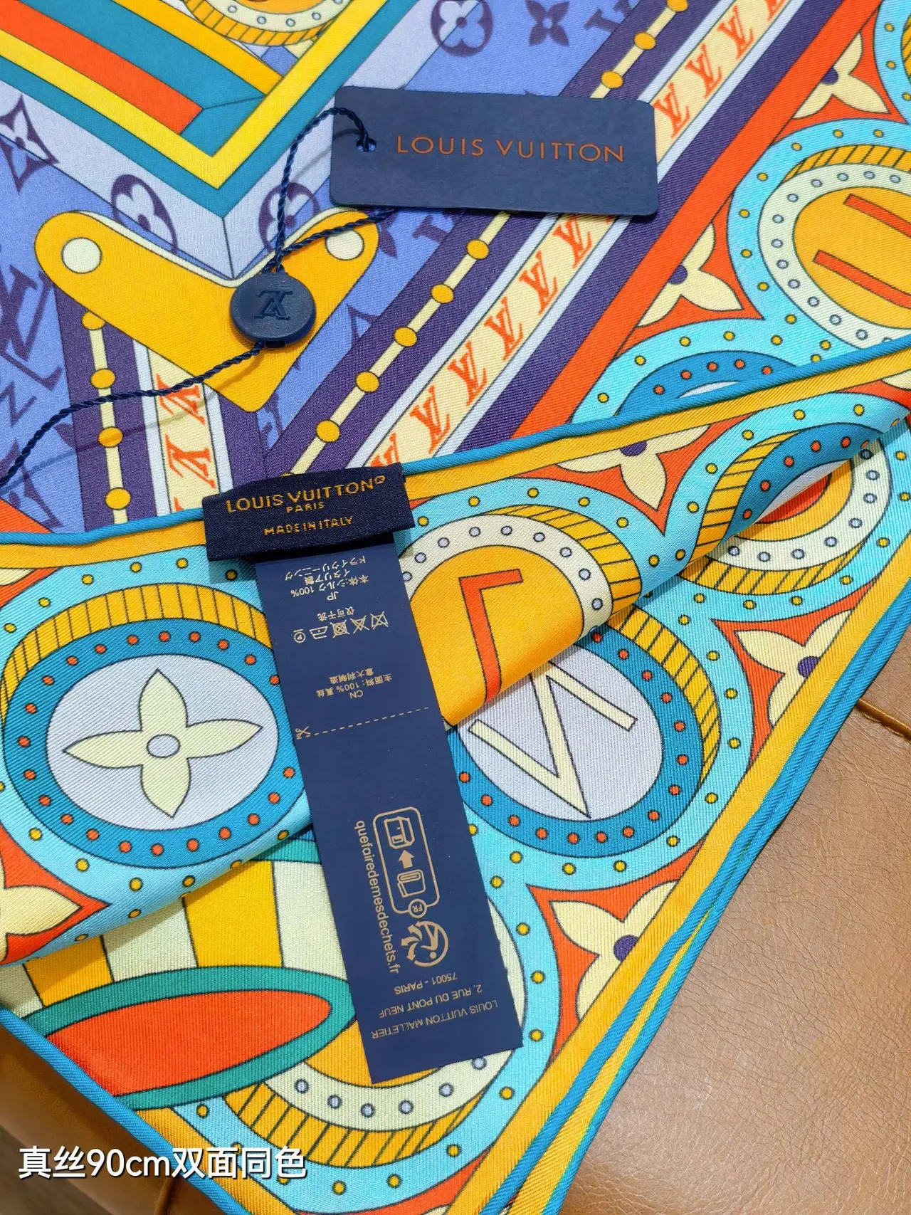 Louis Vuitton Jeu de Voyage 90 Lenço de seda azul 4