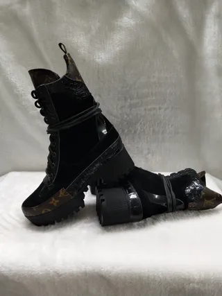 Louis Vuitton Le Cagole Negro Marrón Suela de Plataforma Lona Monograma Bota de Dedo Botas de Tobillo 7
