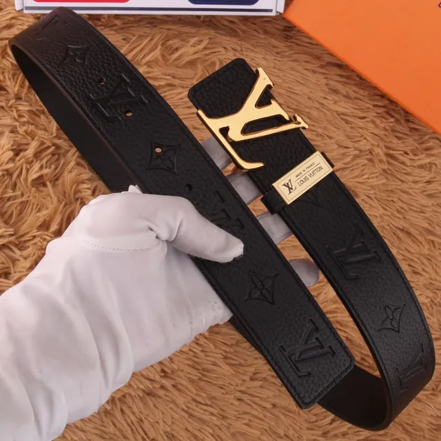 Louis Vuitton LV Belt Black Grained Leather Gold-Tone Buckle Leather Belt 2