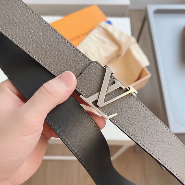 Louis Vuitton LV Initiales Gray Black Grained Interlocking Buckle Leather Belt 7