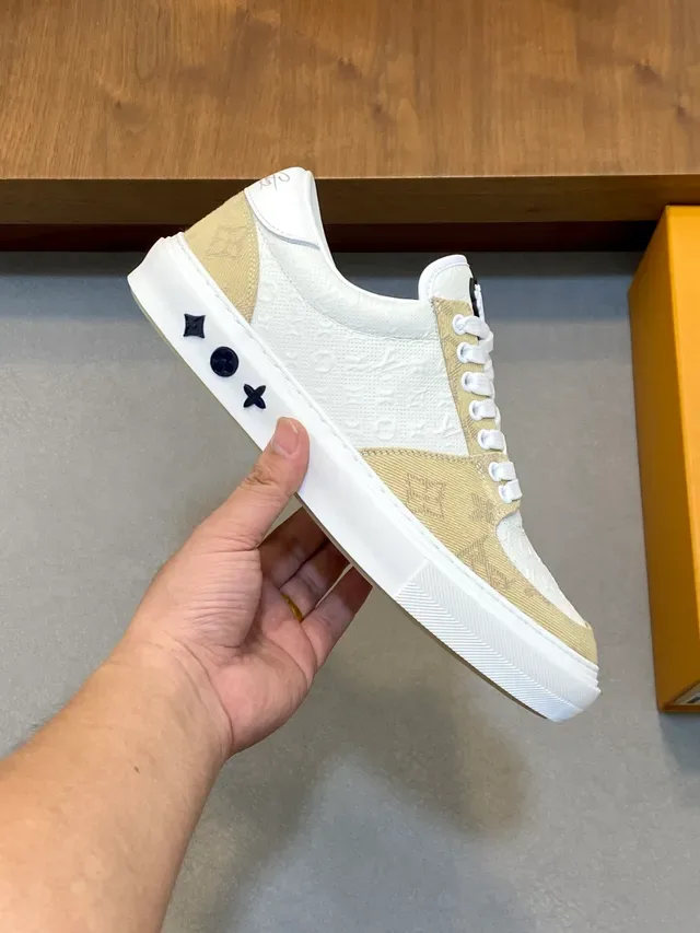 Louis Vuitton LV Trainer Beige White Monogrammed Canvas Contrast-Panel Construction Lifestyle Sneakers 5