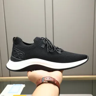 Louis Vuitton LV Trainer Negro Blanco Tejido Ajuste Calcetín Parte Superior Contrafuerte Talón Monogramado Sneakers Lifestyle