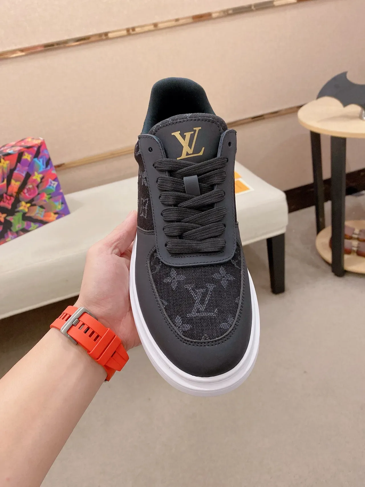 Louis Vuitton LV Trainer Black White Monogram Canvas Upper Leather Overlays Lifestyle Sneakers 2