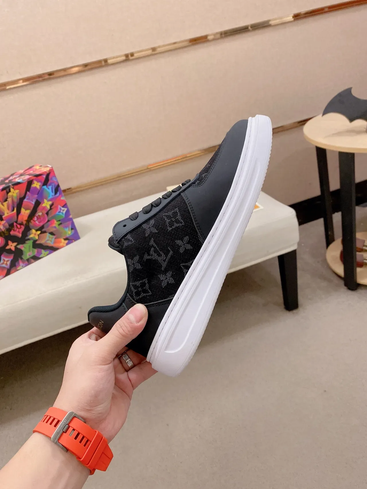 Louis Vuitton LV Trainer Black White Monogram Canvas Upper Leather Overlays Lifestyle Sneakers 5
