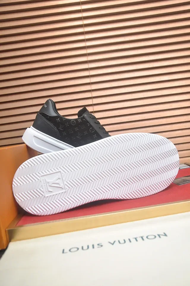 Louis Vuitton LV Trainer Black White Monogrammed Suede Layered Leather Panels Lifestyle Sneakers 3