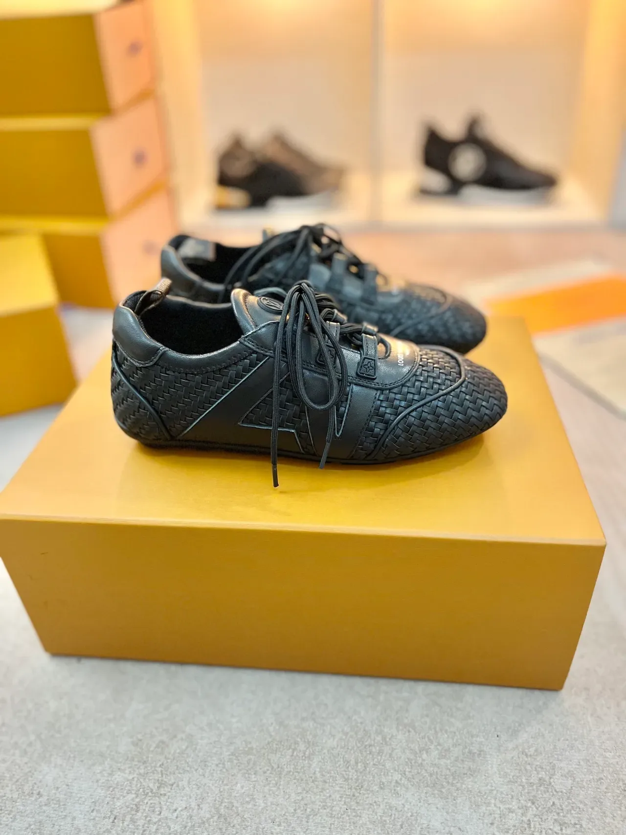 Louis Vuitton LV Trainer Black Woven Leather Upper Low-Top Silhouette Lifestyle Sneakers 4