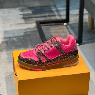 Louis Vuitton LV Trainer rosa marrón con cristales parte superior en capas sneakers de estilo de vida