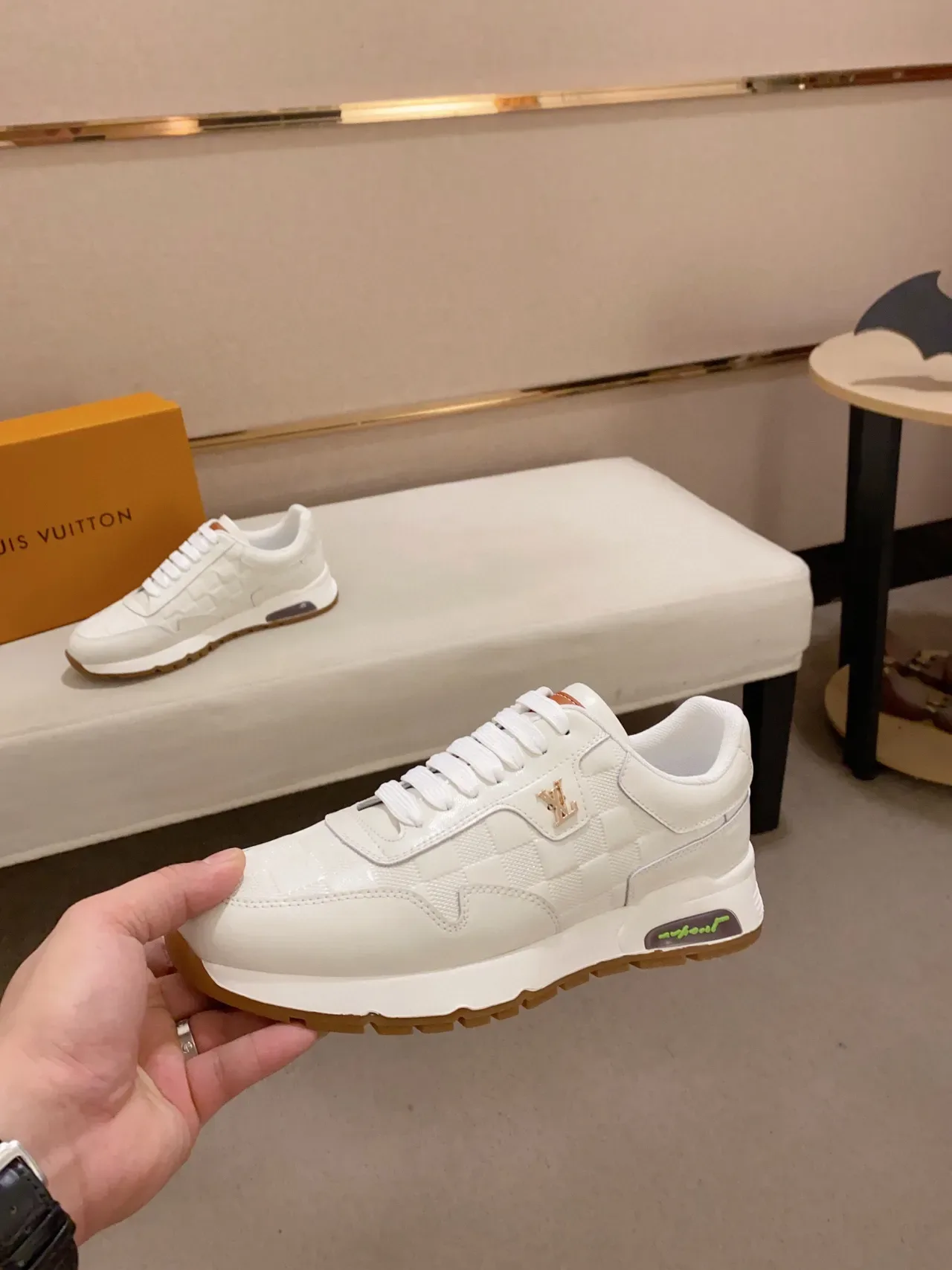 路易威登 LV Trainer 白米色 绗缝棋盘格皮革 金色标志 生活方式运动鞋 8