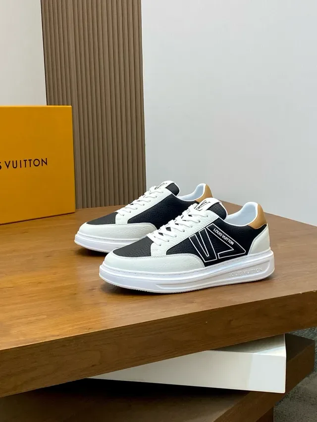 Louis Vuitton LV Trainer White Black Mixed-Material Upper Perforated Panel Lifestyle Sneakers 4