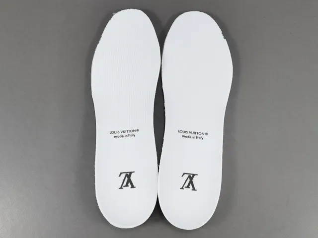 Louis Vuitton LV Trainer White Black Monogram-Embossed Leather Two-Tone Lifestyle Sneakers 4
