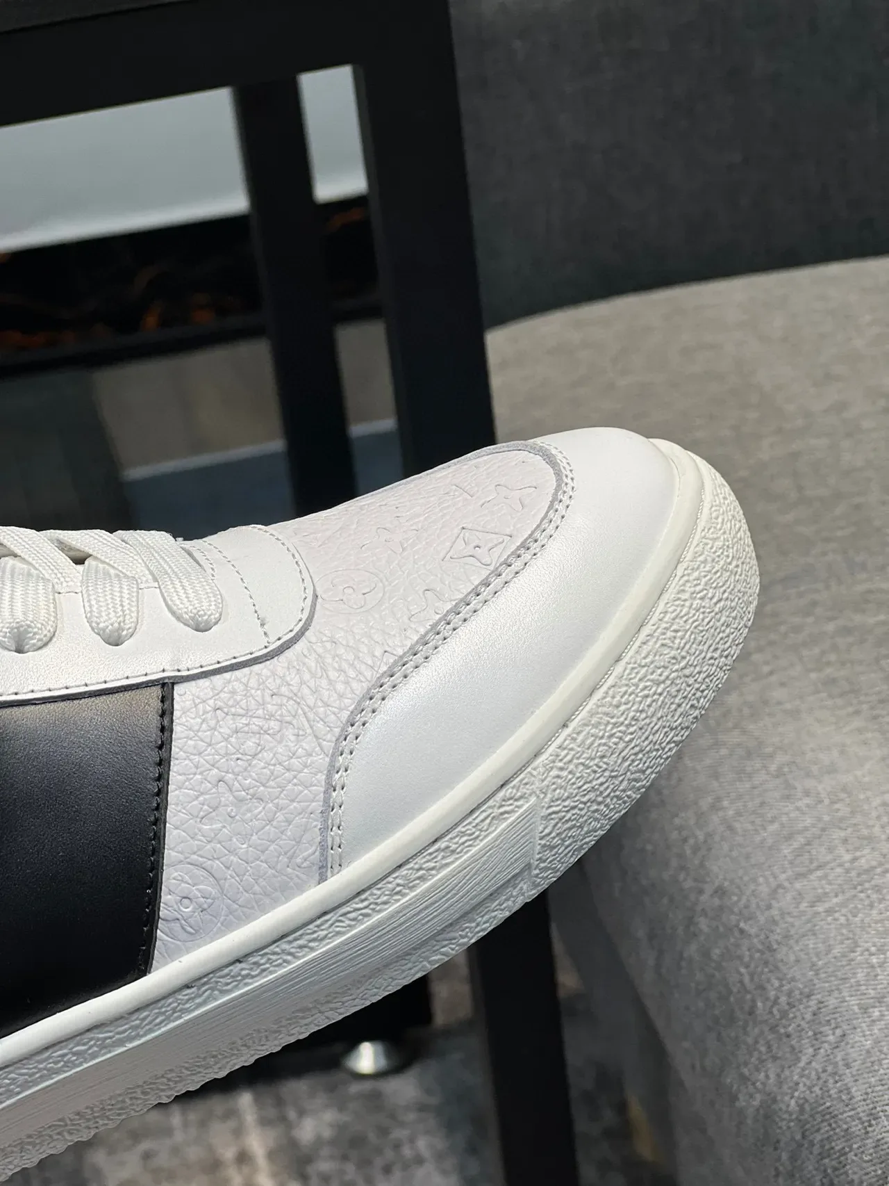 Louis Vuitton LV Trainer White Black Monogram-Textured Leather Contrasting Side Stripe Lifestyle Sneakers 3