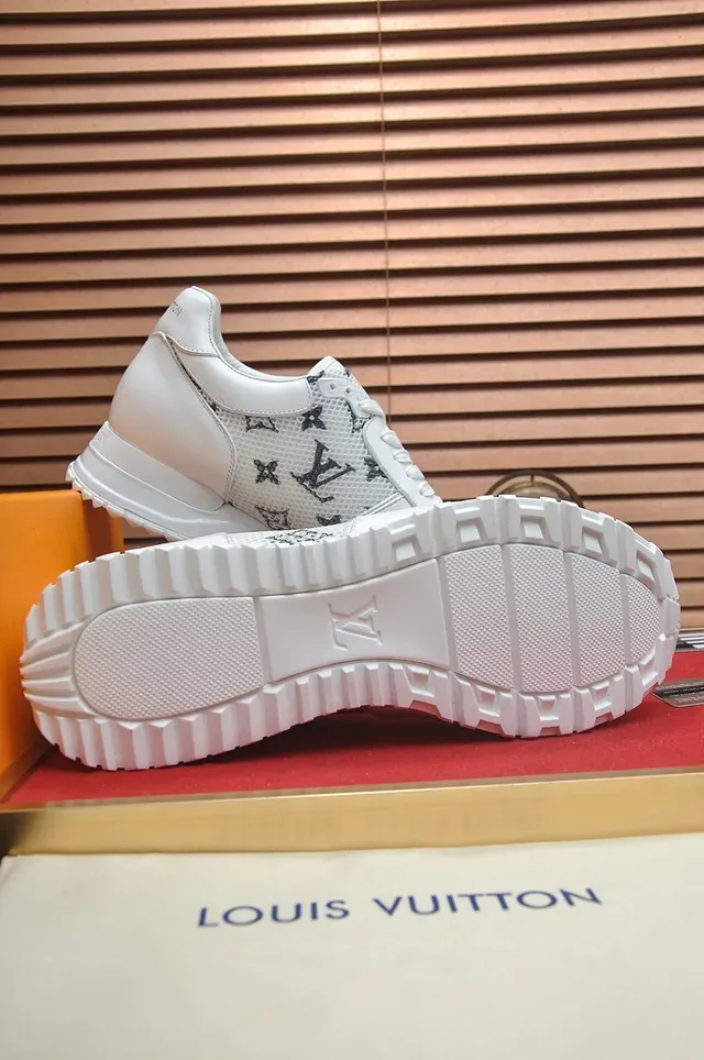 路易威登 LV Trainer 白黑 印花网面板 皮革覆层 生活运动鞋 7