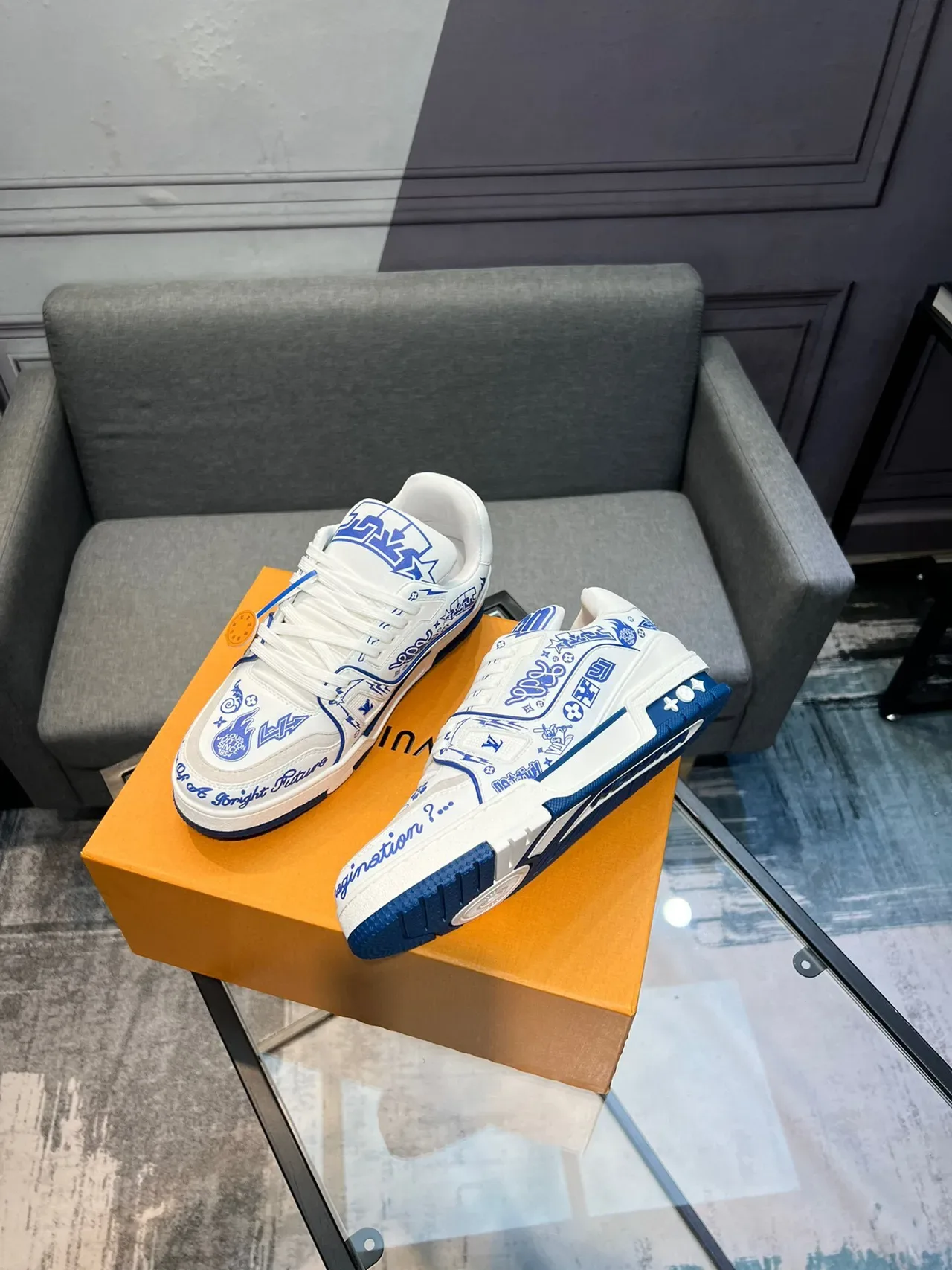Louis Vuitton LV Trainer White Blue Graphic-Printed Low-Top Lifestyle Sneakers 4