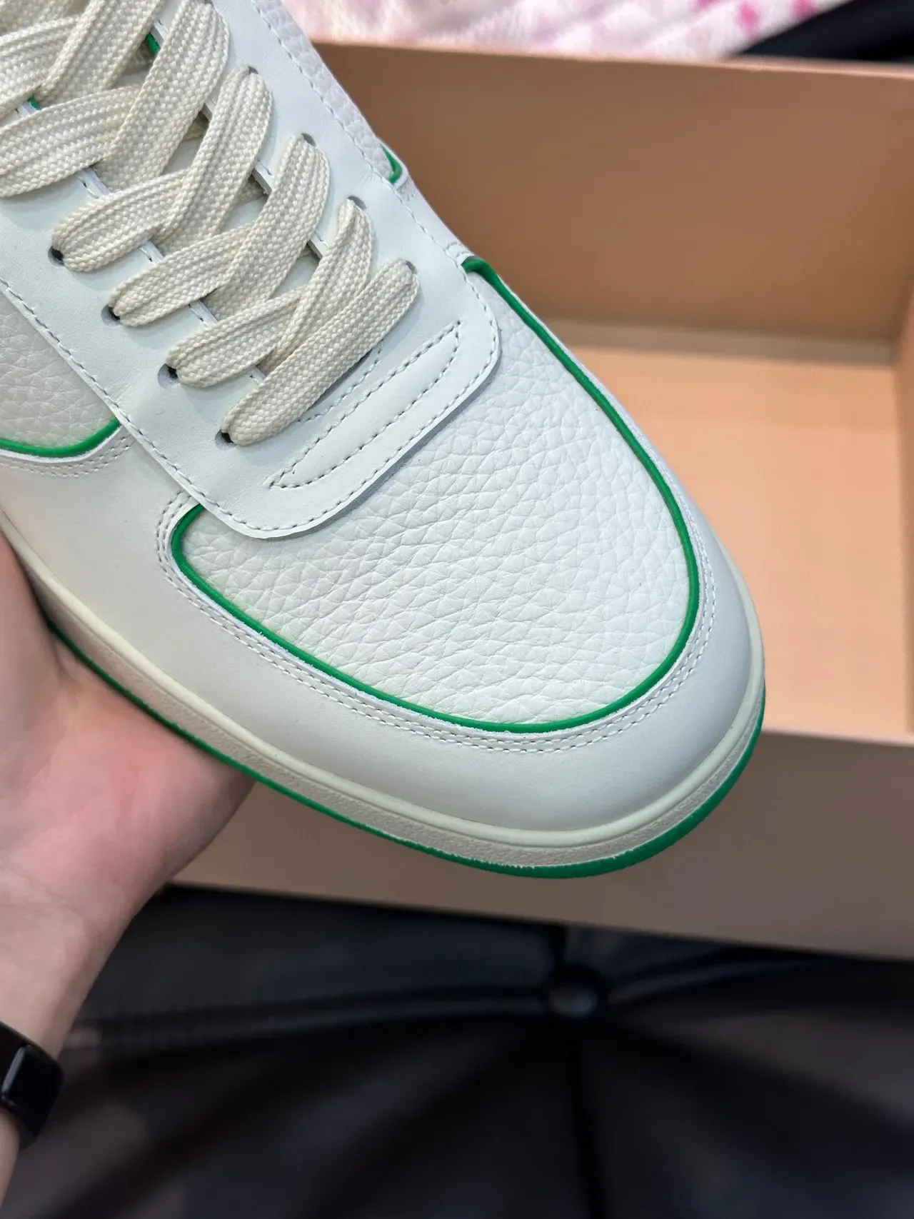 Louis Vuitton LV Trainer 白绿 颗粒皮革鞋面 对比缝线 生活休闲运动鞋 5