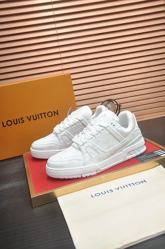 Louis Vuitton LV Trainer White Textured Leather Upper Lifestyle Sneakers 4