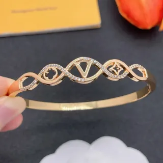سوار لويس فيتون LV Twist Rose Gold Pavé Monogram