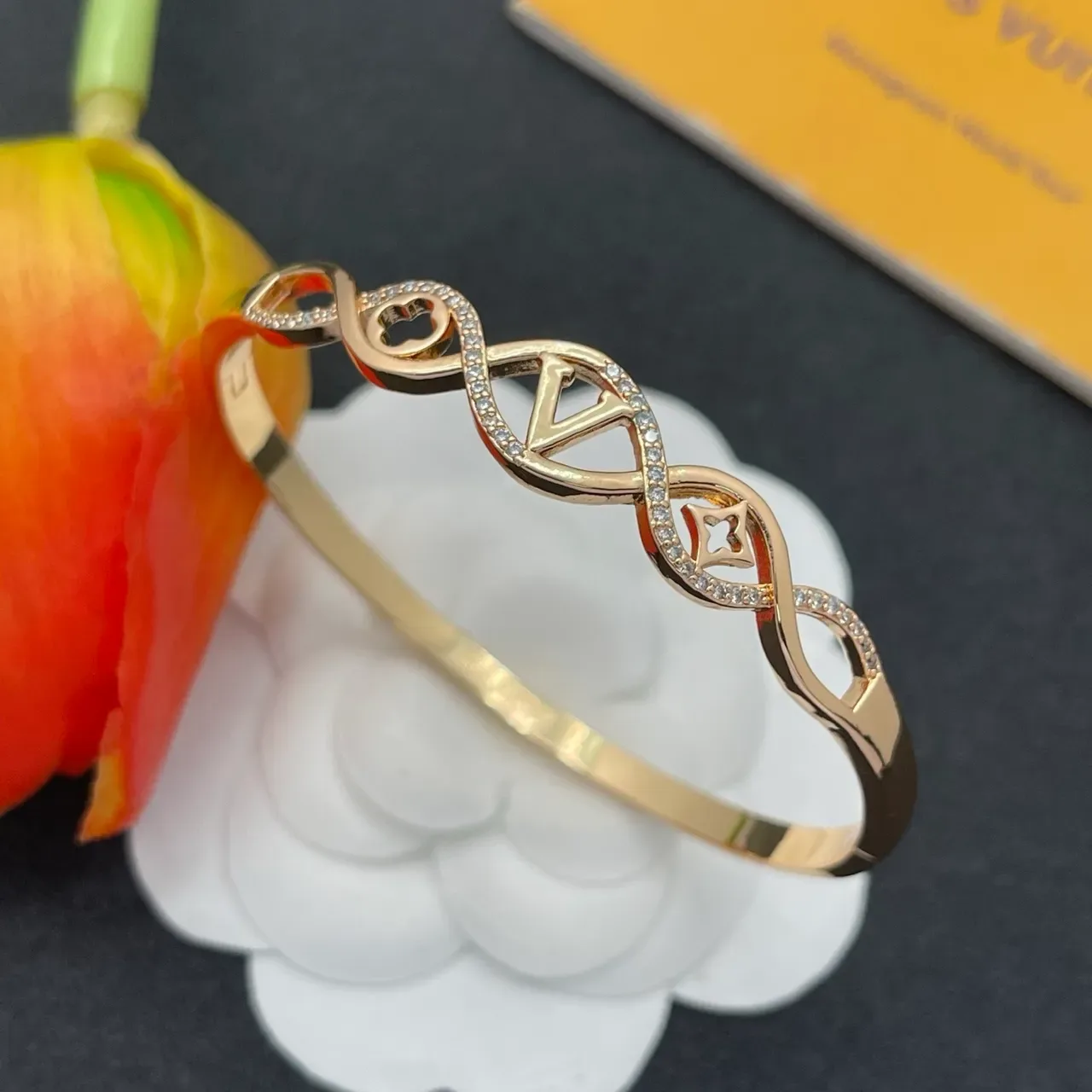 Louis Vuitton LV Twist Rose Gold Pavé Monogram Bracelet 6